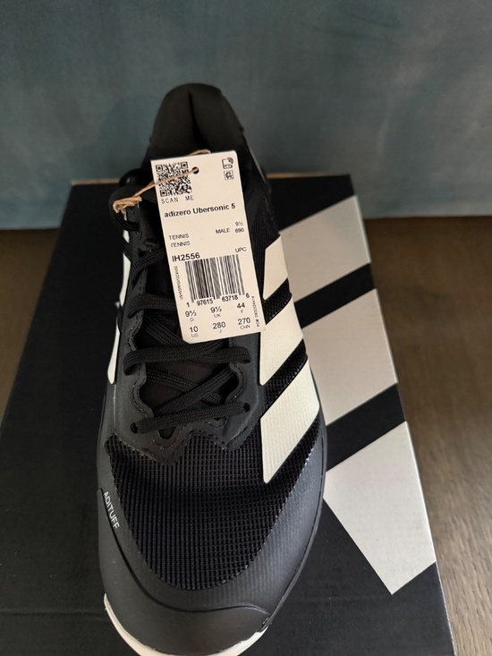 Adidas tennis shoes main image 2